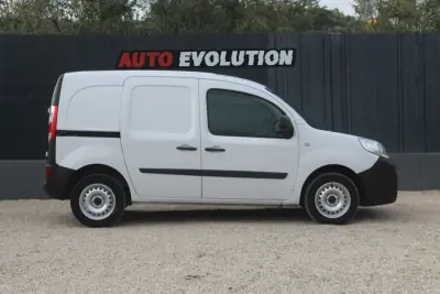 Renault KANGOO 1.5DCI 3L C/IVA 2019 - 8456 EUR, 175000 km - AUTO.MOTO.pt - 175000km - foto 6 de 23