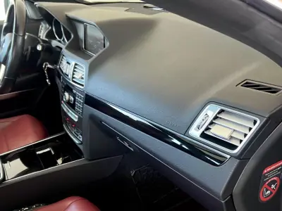 Mercedes-Benz E 220 2015 - 24999 EUR, 161900 km - AUTO.MOTO.pt - 161900km - foto 94 de 135