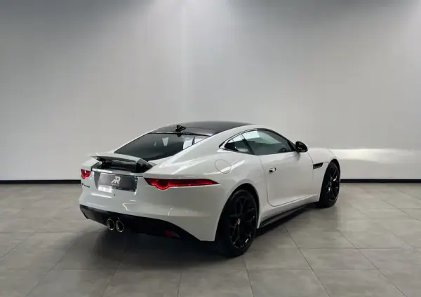 Jaguar F-Type 2017 - 47900 EUR, 54000 km - AUTO.MOTO.pt - 54000km - foto 7 de 20