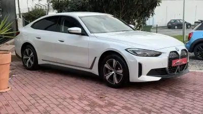 BMW i4 2022 - 1 EUR, 103000 km - AUTO.MOTO.pt - 103000km - foto 10 de 46