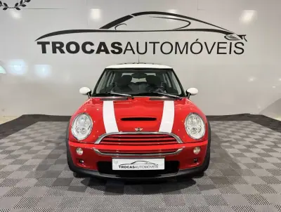 MINI 3 Portas 2005 - 11900 EUR, 85312 km - 85312km - foto 15 de 47