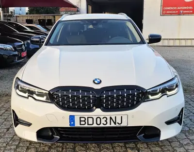 BMW 318 2020 - 28999 EUR, 100000 km - AUTO.MOTO.pt - 100000km - foto 3 de 35