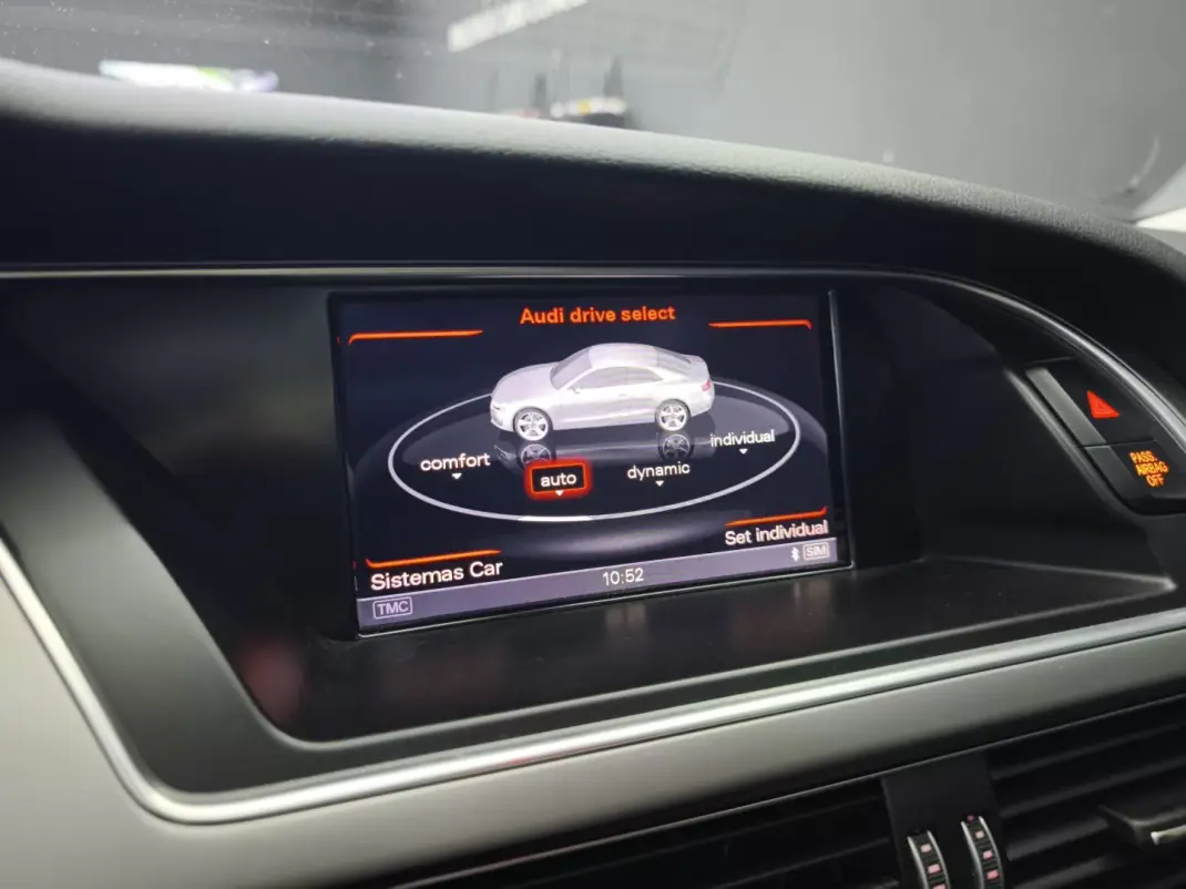 Audi A5 2013 - 22450 EUR, 157412 km - 157412km - foto 40 de 49