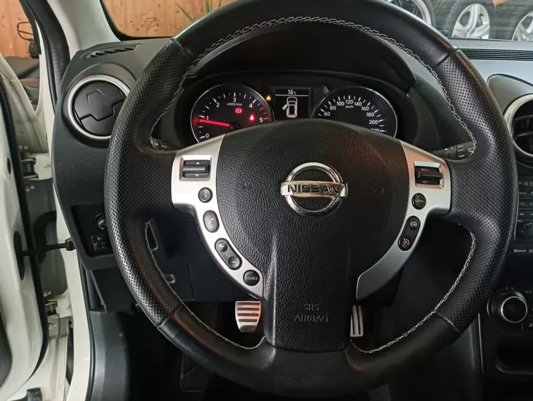 Nissan Qashqai 2012 - 11900 EUR, 226000 km - AUTO.MOTO.pt - 226000km - foto 9 de 16