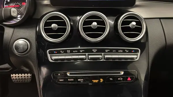 Mercedes-Benz C 43 AMG 2016 - 39990 EUR, 128967 km - AUTO.MOTO.pt - 128967km - foto 47 de 55