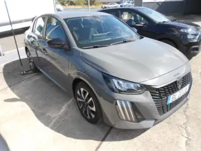 Peugeot 208 2024 - 15900 EUR, 36982 km - AUTO.MOTO.pt - 36982km - foto 2 de 15