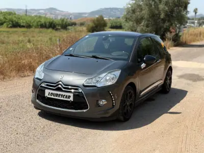 Citroën DS3 2013 - 9995 EUR, 137790 km - AUTO.MOTO.pt - 137790km - foto 25 de 43