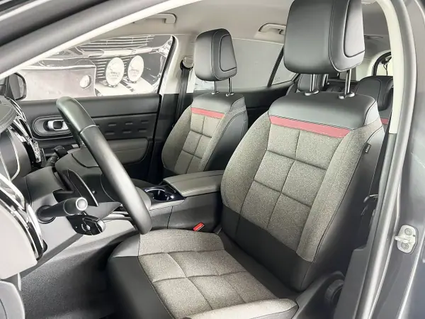 Citroën C5 Aircross 2022 - 18800 EUR, 129042 km - 129042km - foto 7 de 22