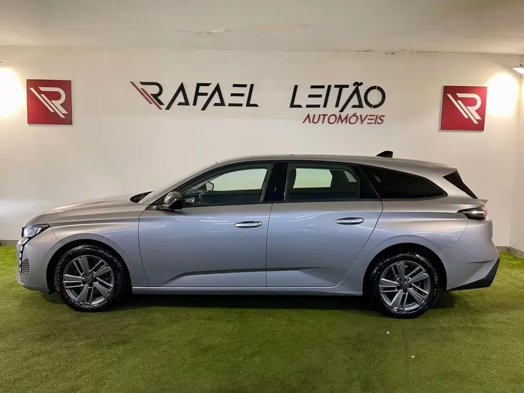 Peugeot 308 SW 2022 - 16950 EUR, 103000 km - AUTO.MOTO.pt - 103000km - foto 9 de 31