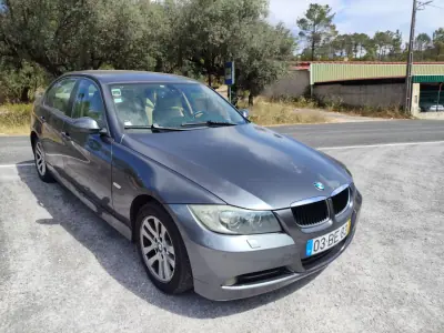 BMW 320 2006 - 8500 EUR, 361924 km - AUTO.MOTO.pt - 361924km - foto 2 de 9