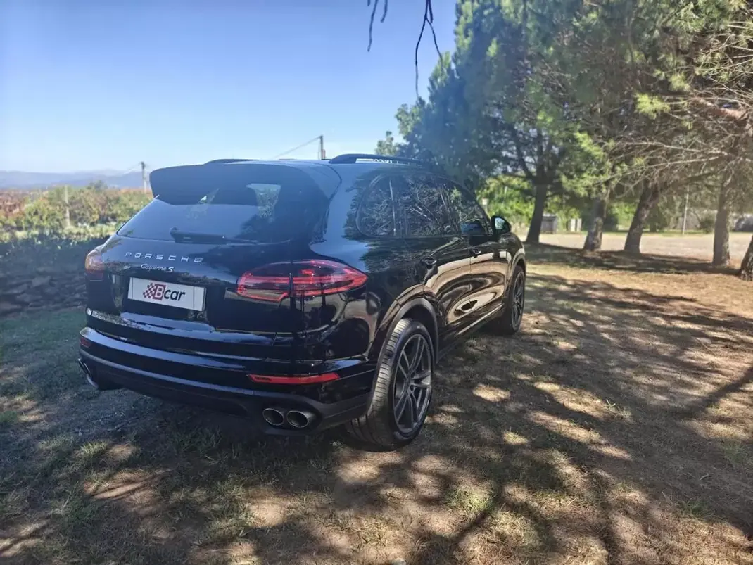 Porsche Cayenne 2016 - 42499 EUR, 199000 km - 199000km - foto 11 de 41
