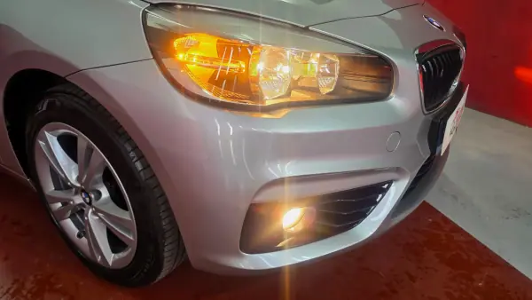 BMW 216 Active Tourer 2016 - 14890 EUR, 92637 km - AUTO.MOTO.pt - 92637km - foto 12 de 55