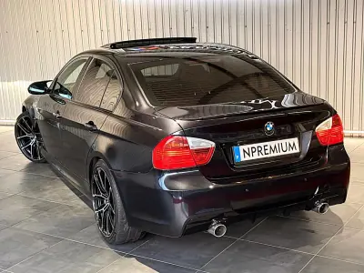 BMW 320 2006 - 12500 EUR, 240000 km - AUTO.MOTO.pt - 240000km - foto 7 de 38