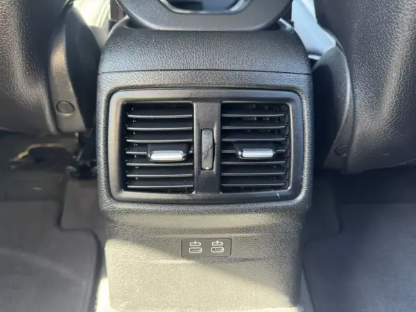 BMW X1 2019 - 18990 EUR, 152000 km - AUTO.MOTO.pt - 152000km - foto 46 de 48