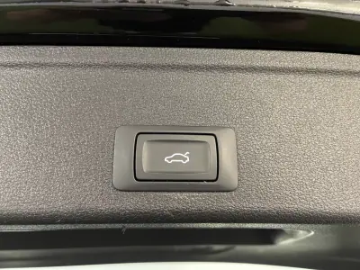 Audi A4 Avant 2022 - 21350 EUR, 187000 km - AUTO.MOTO.pt - 187000km - foto 34 de 38
