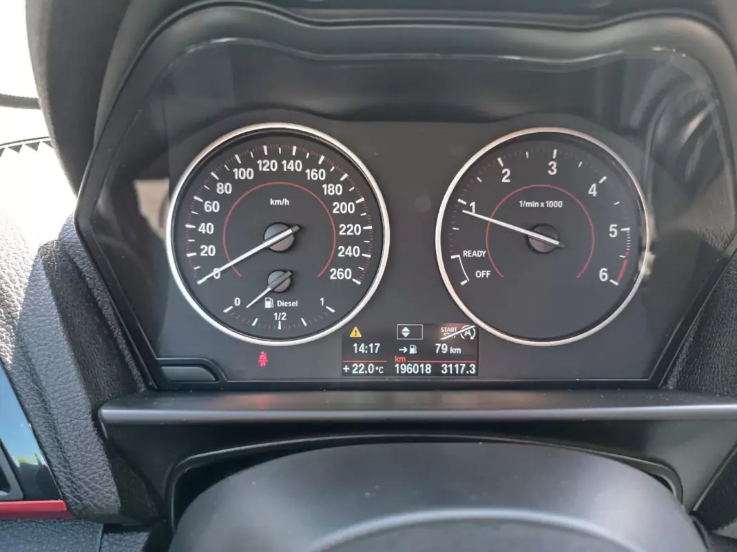BMW 116 2014 - 12000 EUR, 196000 km - 196000km - foto 5 de 13