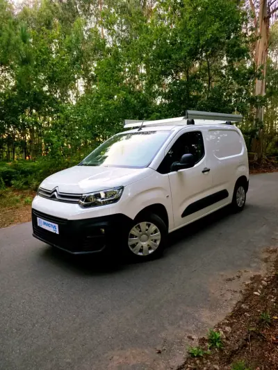Citroën Berlingo 2020 - 11990 EUR, 155000 km - 155000km - foto 2 de 24