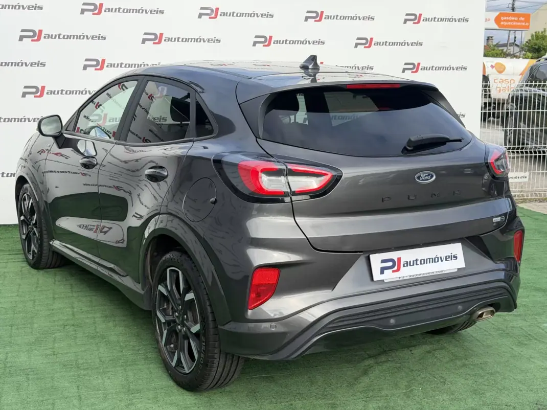 Ford Puma 2020 - 14500 EUR, 138496 km - AUTO.MOTO.pt - 138496km - foto 10 de 17