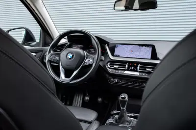BMW 116 2019 - 18850 EUR, 114970 km - 114970km - foto 27 de 35