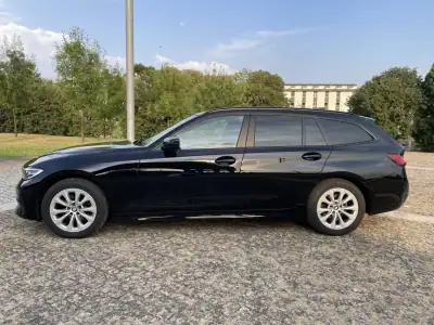 BMW 320 2022 - 34900 EUR, 136000 km - AUTO.MOTO.pt - 136000km - foto 3 de 14