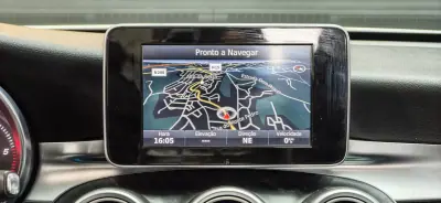 Mercedes-Benz C 220 2016 - 22990 EUR, 170000 km - AUTO.MOTO.pt - 170000km - foto 32 de 36