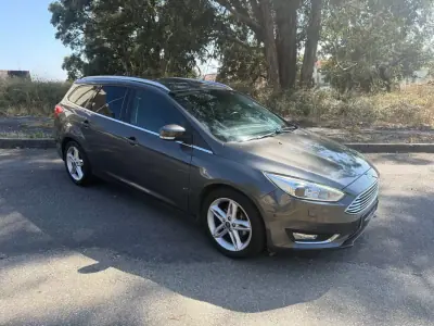 Ford Focus SW 2017 - 9900 EUR, 155000 km - AUTO.MOTO.pt - 155000km - foto 12 de 26