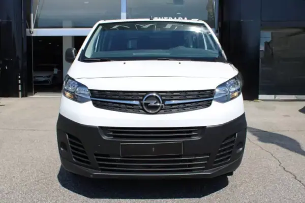 Opel Vivaro 2022 - 26900 EUR, 66638 km - AUTO.MOTO.pt - 66638km - foto 17 de 18