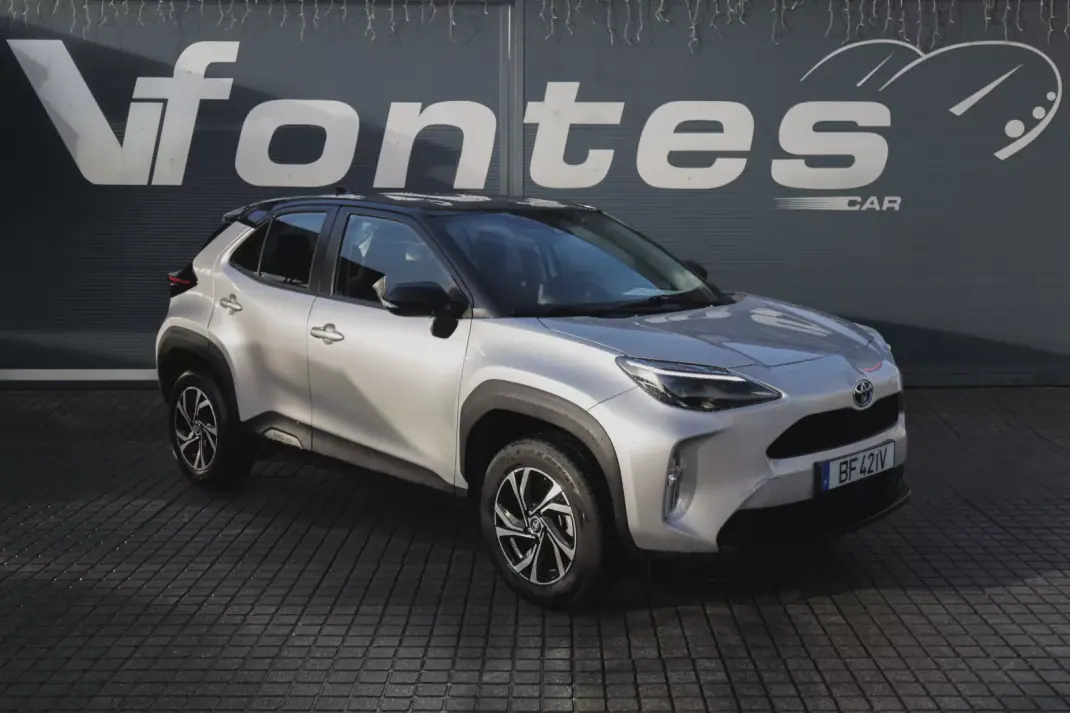 Toyota Yaris Cross 2023 - 26880 EUR, 24780 km - AUTO.MOTO.pt - 24780km - foto 13 de 19