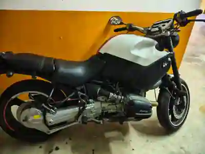 BMW RS100RS 1993 - 2750 EUR, 109 km - foto 2 de 8