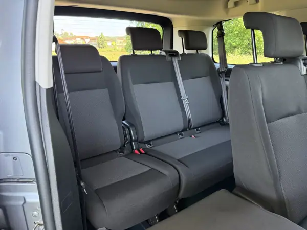 Toyota Proace Verso 2020 - 28890 EUR, 146000 km - AUTO.MOTO.pt - 146000km - foto 22 de 30