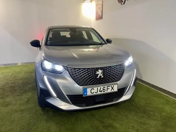 Peugeot e-2008 2022 - 17250 EUR, 86000 km - AUTO.MOTO.pt - 86000km - foto 4 de 34