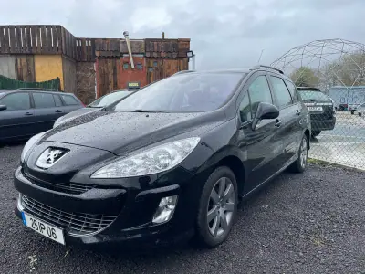 Peugeot 308 2009 - 7750 EUR, 233375 km - AUTO.MOTO.pt - 233375km - foto 5 de 19