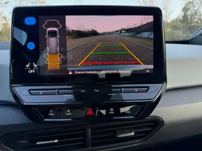 Volkswagen ID.3 2020 - 19500 EUR, 85000 km - AUTO.MOTO.pt - 85000km - foto 6 de 17