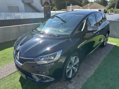 Renault Scénic 2016 - 10900 EUR, 220000 km - AUTO.MOTO.pt - 220000km - foto 6 de 66