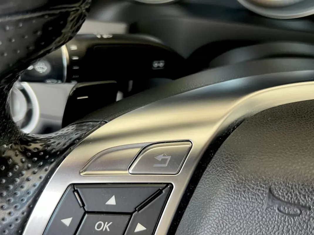 Mercedes-Benz E 220 2015 - 24999 EUR, 161900 km - AUTO.MOTO.pt - 161900km - foto 106 de 135