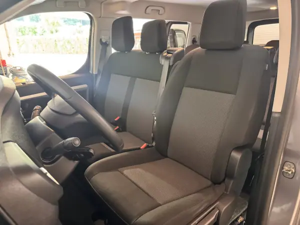 Toyota Proace Verso 2020 - 28900 EUR, 168506 km - AUTO.MOTO.pt - 168506km - foto 17 de 20