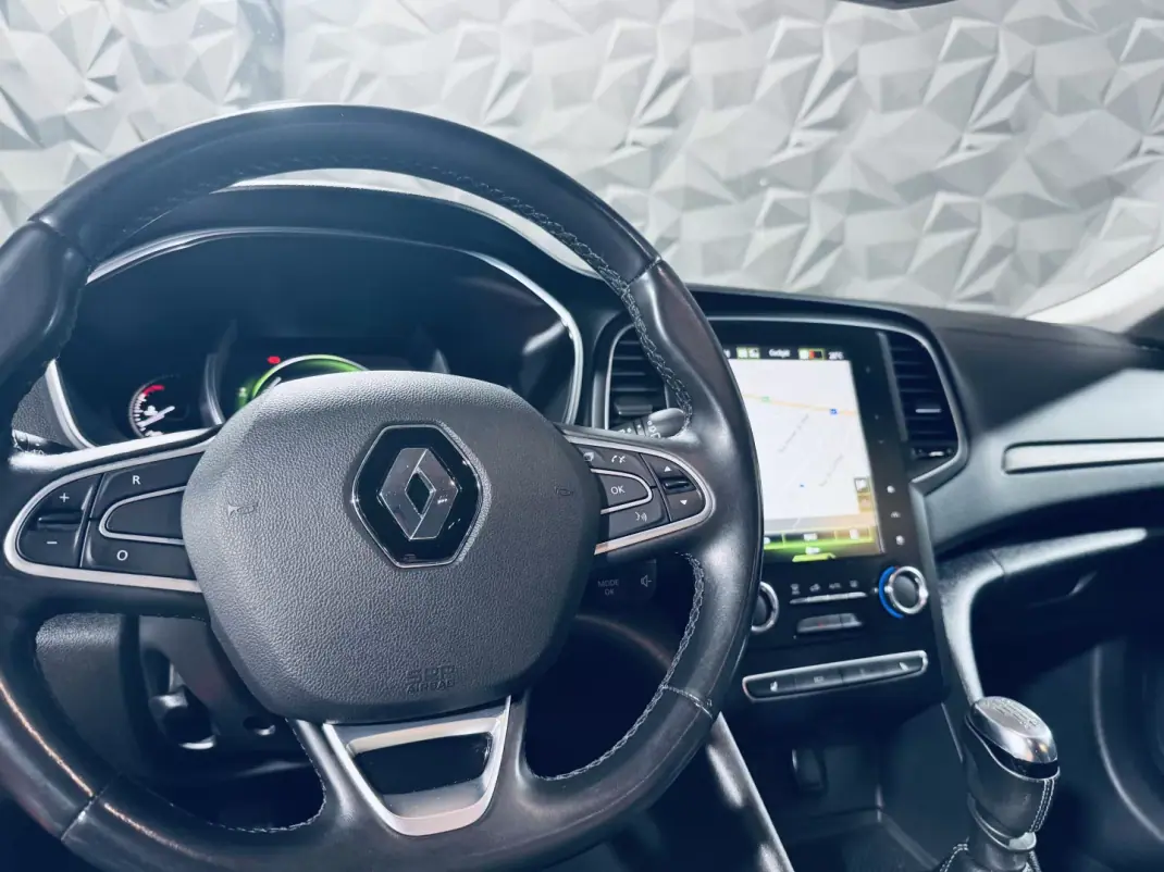 Renault Mégane Sport Tourer 2018 - 15990 EUR, 148529 km - 148529km - foto 21 de 36