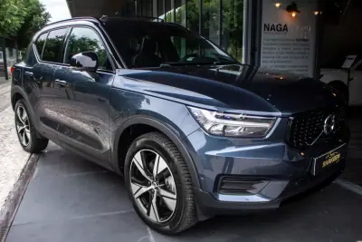 Volvo XC 40 2022 - 31990 EUR, 48265 km - AUTO.MOTO.pt - 48265km - foto 11 de 40
