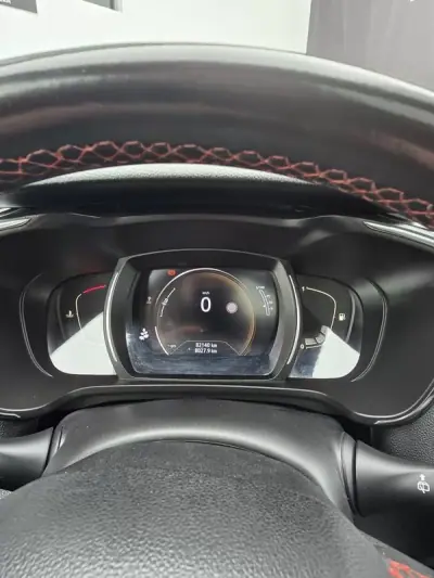 Renault Kadjar 2019 - 19900 EUR, 80213 km - AUTO.MOTO.pt - 80213km - foto 12 de 34