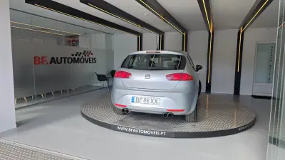 SEAT Leon 2011 - 8900 EUR, 188295 km - AUTO.MOTO.pt - 188295km - foto 19 de 52