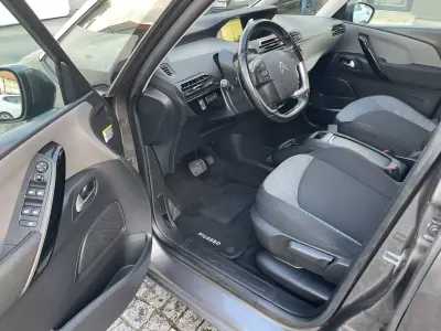 Citroën C4 Grand Picasso 2017 - 13995 EUR, 113714 km - AUTO.MOTO.pt - 113714km - foto 30 de 47