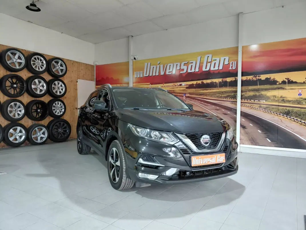 Nissan Qashqai 2018 - 18900 EUR, 99000 km - AUTO.MOTO.pt - 99000km - foto 2 de 16