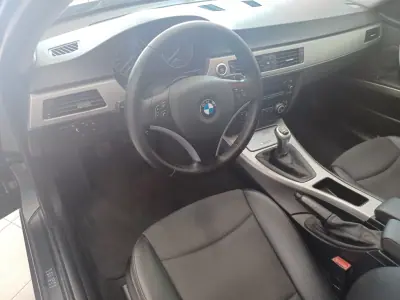 BMW 318 2008 - 9390 EUR, 172104 km - 172104km - foto 11 de 37