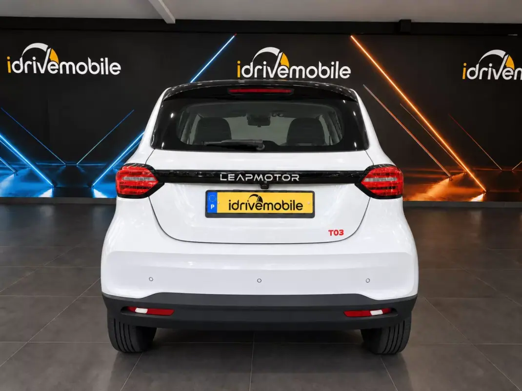 Leapmotor T03 2025 - 18990 EUR, 12500 km - 12500km - foto 7 de 25