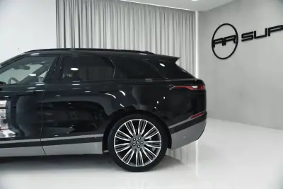 Land Rover Velar 2018 - 42950 EUR, 126000 km - 126000km - foto 9 de 50
