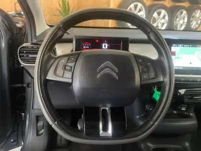 Citroën C4 Cactus 2014 - 11900 EUR, 169000 km - AUTO.MOTO.pt - 169000km - foto 9 de 16