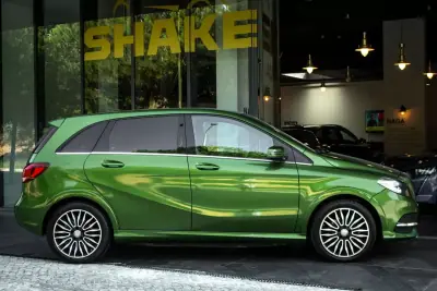 Mercedes-Benz B 250 2017 - 13990 EUR, 85144 km - AUTO.MOTO.pt - 85144km - foto 11 de 44