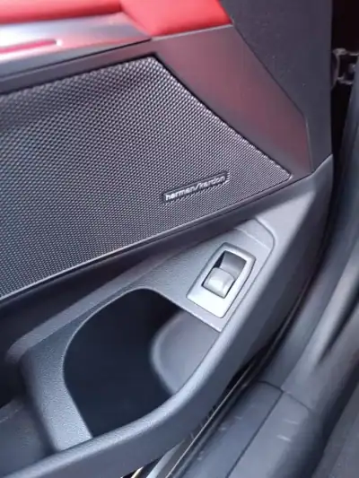 BMW M3 2023 - 114500 EUR, 11000 km - AUTO.MOTO.pt - 11000km - foto 15 de 30