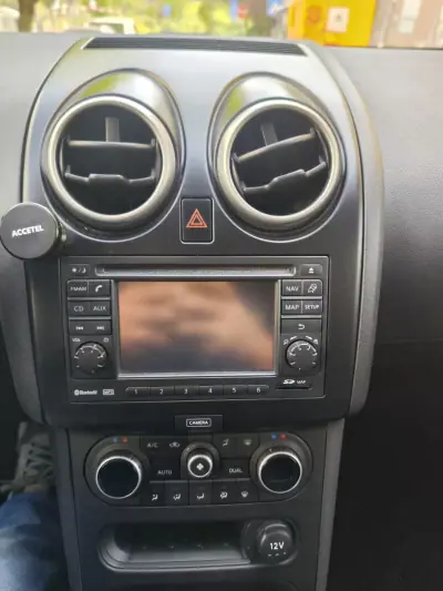 Nissan Qashqai 2013 - 9980 EUR, 197150 km - AUTO.MOTO.pt - 197150km - foto 34 de 40