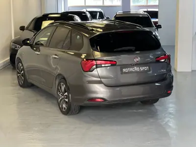 Fiat Tipo Station Wagon 2017 - 9490 EUR, 120000 km - AUTO.MOTO.pt - 120000km - foto 30 de 30